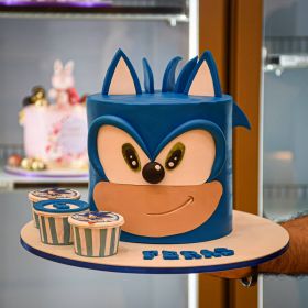 Sonic themed cake