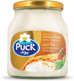 puck processed cream cheese spread taste in a glass jar. 500gm.